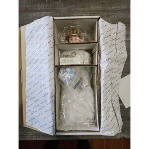 Shirley Temple Collector Doll "Curly Top" In Original Box with COA‎ Collectible